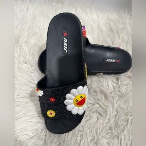 JISU Black Slide Sandals with Smiley Flowers